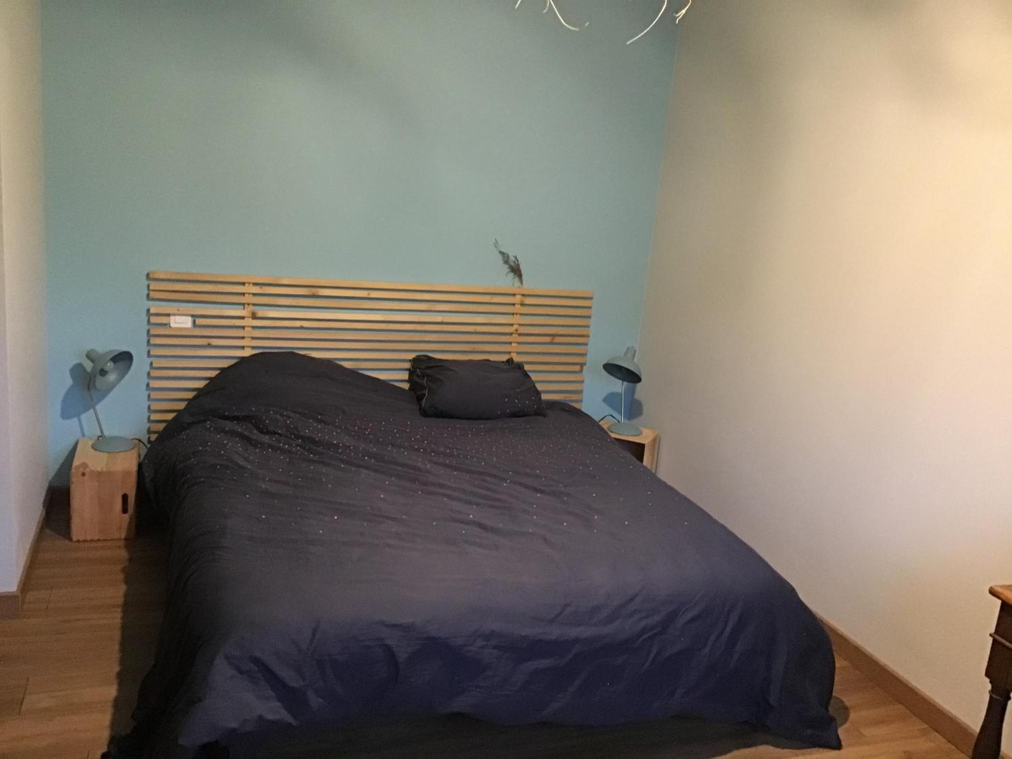 2 3 Personnes Acces Jardin 15 Min De La Appartement Brech